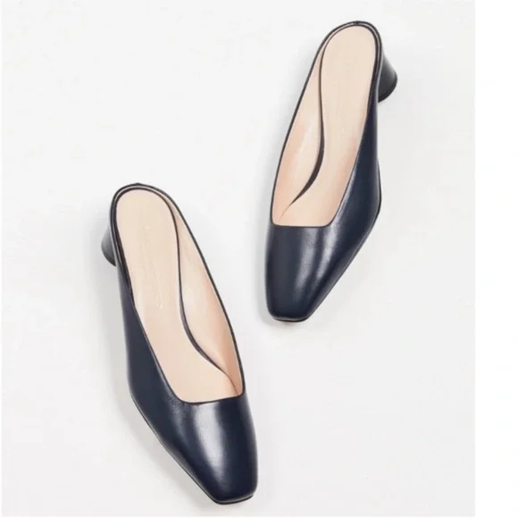Club Monaco Aveena Block Heel Leather Mules Navy size 38 or 8 - Picture 3 of 13